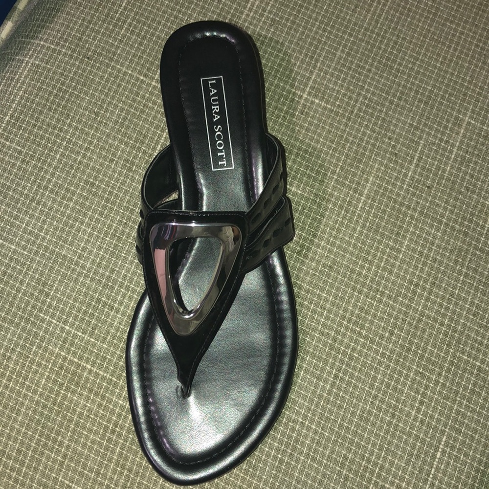 Black w silver wedges sandals